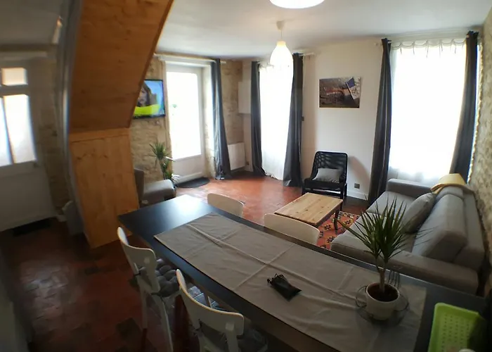 Maisoun Pequeux Arromanches-les-Bains