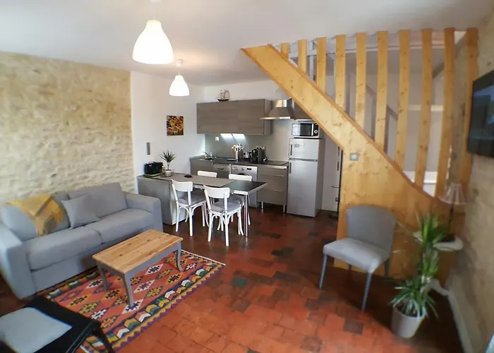 Holiday home Maisoun Pequeux Arromanches-les-Bains